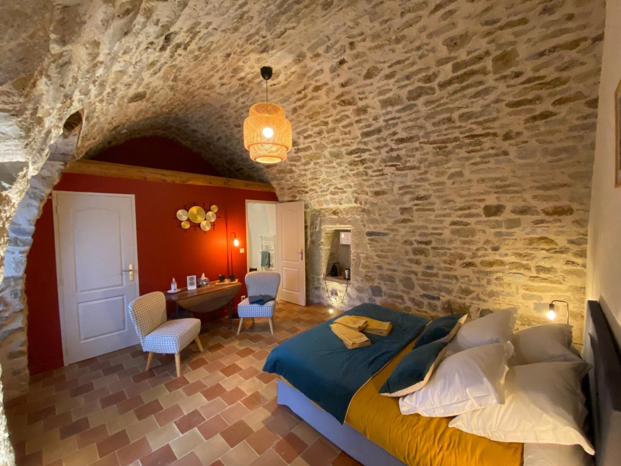 Les Caselles, Gite Et Maison D'Hotes Saint-Beauzely Luaran gambar