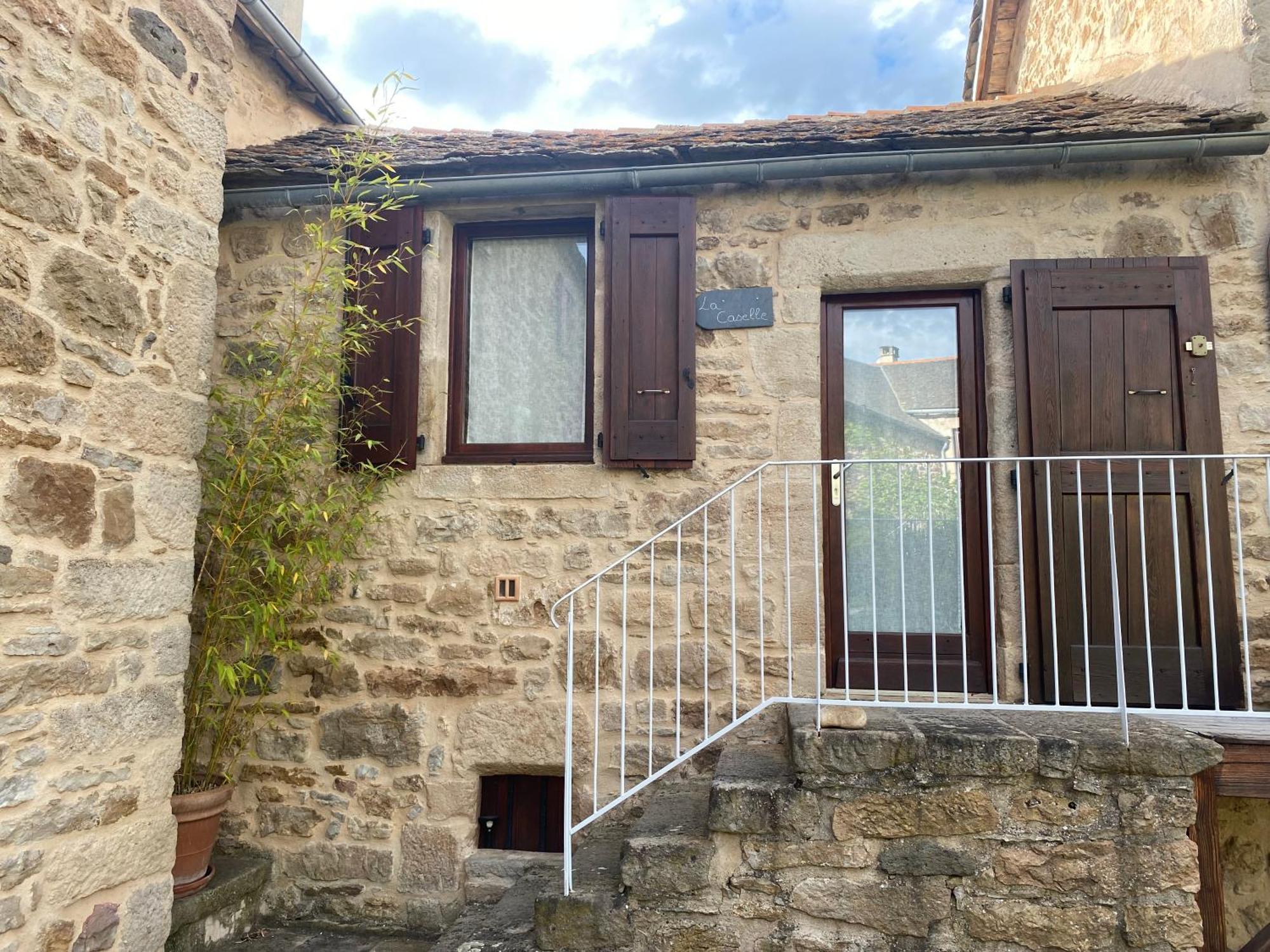 Les Caselles, Gite Et Maison D'Hotes Saint-Beauzely Luaran gambar